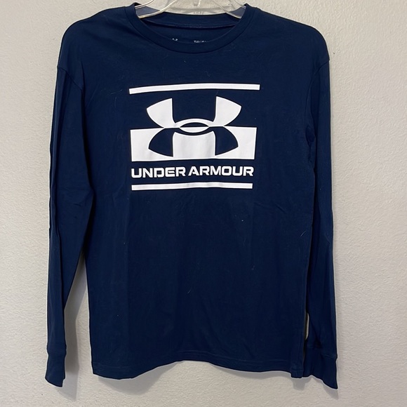UNDER ARMOUR LONG SLEEVE SHIRT - Picture 1 of 6